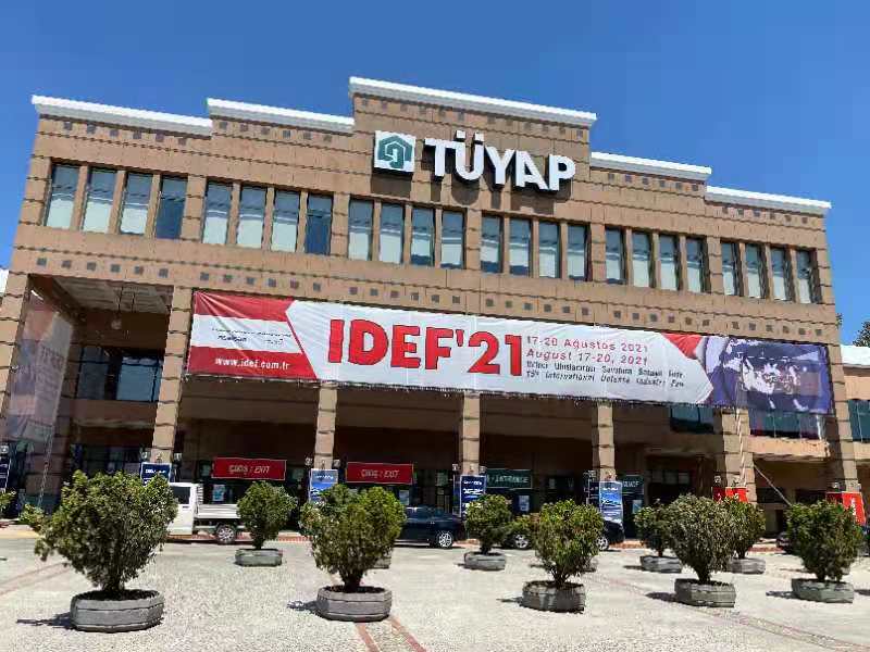 Asistir a Estambul IDEF 21 exposición en agosto 2021